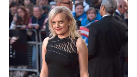 elisabeth moss nude|Elisabeth Moss Talks Having Full Approval Over Her Nude。